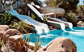 Holacamp Sitges Garrofer